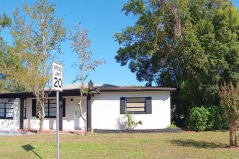 Villa ou maison à vendre à Lakeland, Floride: 3 chambres, 102.01 m2 № 808763 - photo 3