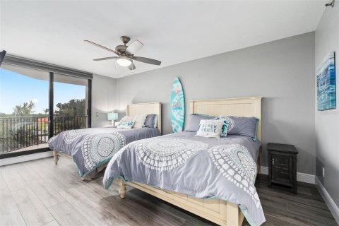 Condominio en venta en Hutchinson Island South, Florida, 3 dormitorios, 250.93 m2 № 933492 - foto 30