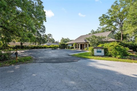 Immobilier commercial à vendre à Gainesville, Floride: 165.92 m2 № 500779 - photo 9