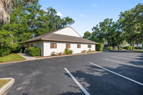 Immobilier commercial à vendre à Gainesville, Floride: 165.92 m2 № 500779 - photo 15