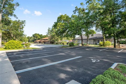 Immobilier commercial à vendre à Gainesville, Floride: 165.92 m2 № 500779 - photo 16