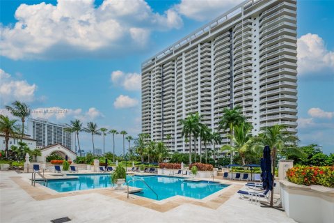 Condominio en venta en Aventura, Florida, 2 dormitorios, 162.58 m2 № 1232879 - foto 27