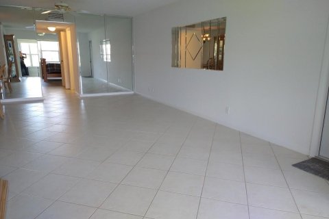 House in Delray Beach, Florida 1 bedroom, 99.22 sq.m. № 1231376 - photo 16