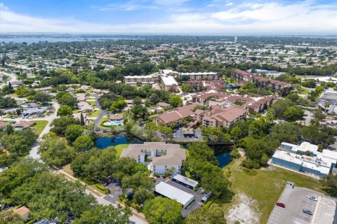 Condo in Bradenton, Florida, 1 bedroom  № 1261911 - photo 28