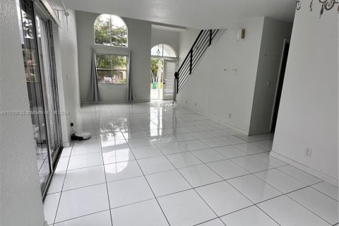 Casa en venta en Dania Beach, Florida, 3 dormitorios, 179.86 m2 № 936383 - foto 8