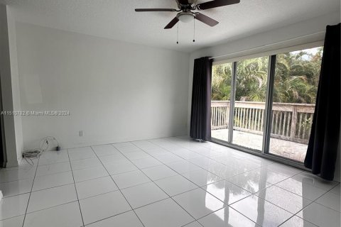 Casa en venta en Dania Beach, Florida, 3 dormitorios, 179.86 m2 № 936383 - foto 23