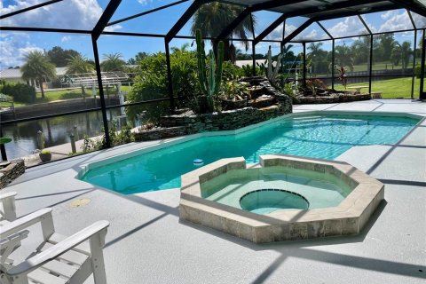 Villa ou maison à vendre à Port Charlotte, Floride: 3 chambres, 175.49 m2 № 1383377 - photo 21