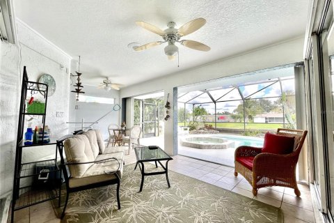 Villa ou maison à vendre à Port Charlotte, Floride: 3 chambres, 175.49 m2 № 1383377 - photo 20