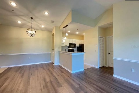 Copropriété à vendre à Maitland, Floride: 2 chambres, 97.36 m2 № 1341917 - photo 9