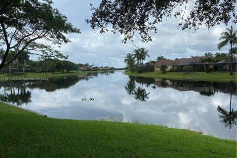 Villa ou maison à vendre à Parkland, Floride: 4 chambres, 263.29 m2 № 1237214 - photo 27