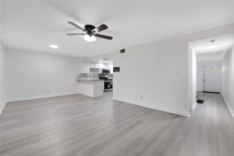 Adosado en venta en Tamarac, Florida, 3 dormitorios, 184.88 m2 № 1081557 - foto 26