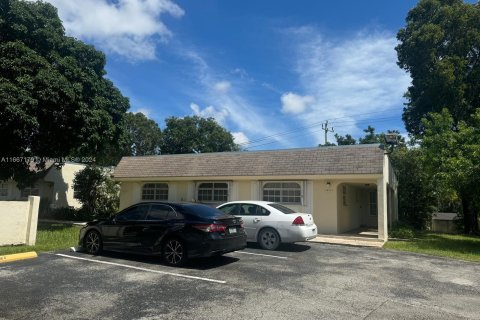 Copropriété à vendre à Miami, Floride: 1 chambre, 86.86 m2 № 1383026 - photo 2