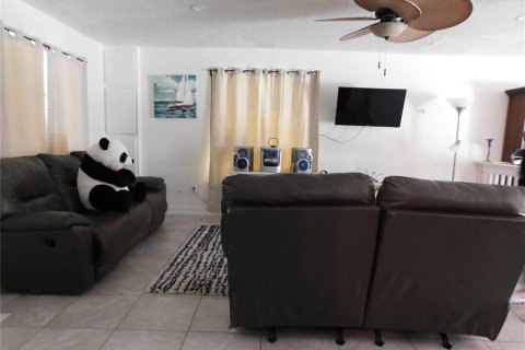 Casa en venta en Punta Gorda, Florida, 2 dormitorios, 150.5 m2 № 1342830 - foto 15