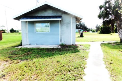 House in Punta Gorda, Florida 2 bedrooms, 150.5 sq.m. № 1342830 - photo 29