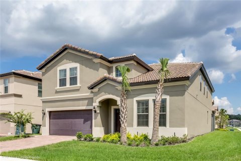 Casa en venta en Kissimmee, Florida, 8 dormitorios, 375.42 m2 № 1342829 - foto 2