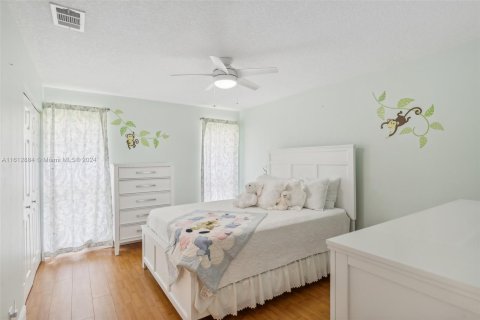 Villa ou maison à vendre à Coral Springs, Floride: 3 chambres, 155.15 m2 № 1234772 - photo 20