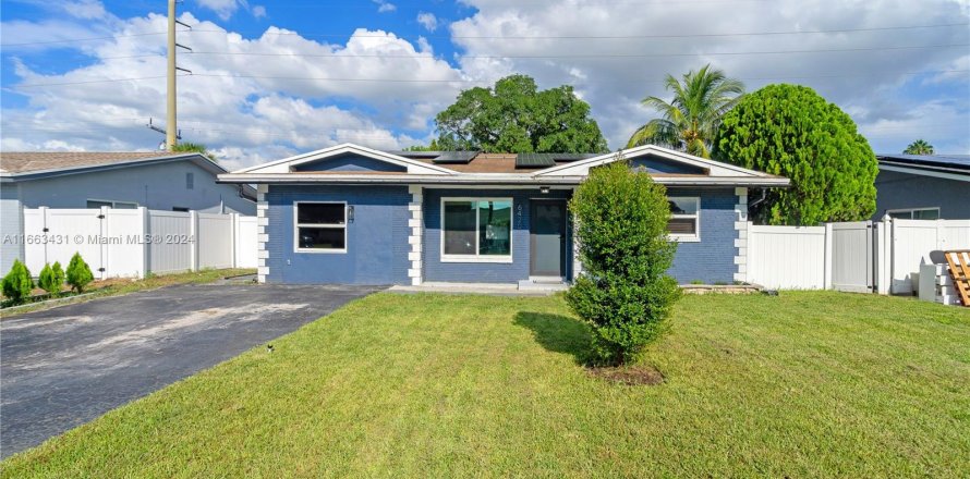 House in Fort Lauderdale, Florida 3 bedrooms, 171.31 sq.m. № 1374272