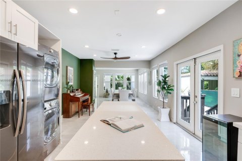 Casa en venta en Miami, Florida, 3 dormitorios, 135.27 m2 № 1378683 - foto 28