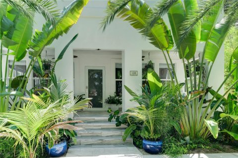 Villa ou maison à vendre à Miami, Floride: 3 chambres, 135.27 m2 № 1378683 - photo 7