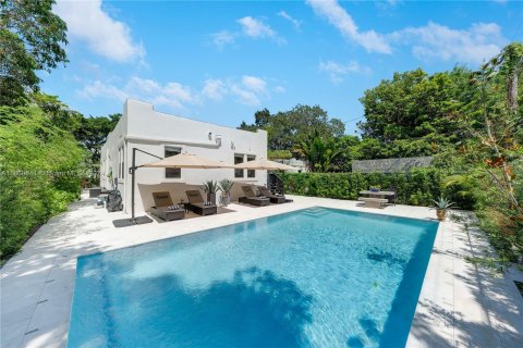 Villa ou maison à vendre à Miami, Floride: 3 chambres, 135.27 m2 № 1378683 - photo 4