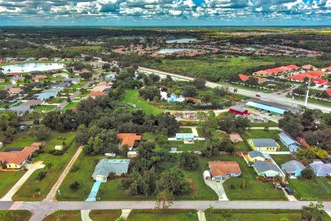 Terreno en venta en Englewood, Florida № 1378766 - foto 13