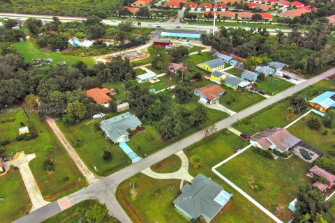 Terreno en venta en Englewood, Florida № 1378766 - foto 15