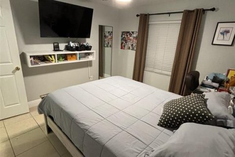 Condominio en venta en Orlando, Florida, 2 dormitorios, 81.38 m2 № 910780 - foto 5