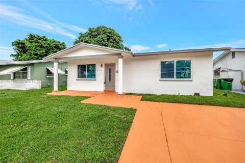 Villa ou maison à vendre à Tamarac, Floride: 2 chambres, 104.24 m2 № 1404395 - photo 24