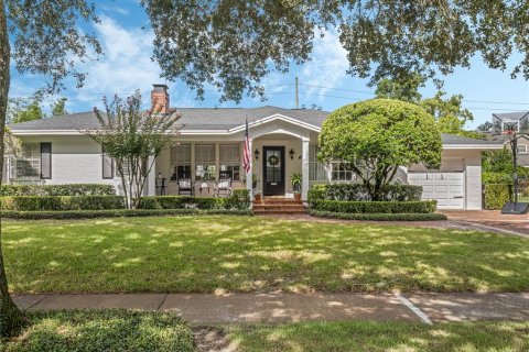 Villa ou maison à vendre à Orlando, Floride: 4 chambres, 275.36 m2 № 1404929 - photo 1