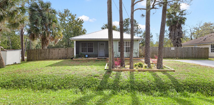 House in Saint Augustine, Florida 3 bedrooms, 110.74 sq.m. № 865777