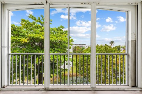 Condominio en venta en Dania Beach, Florida, 1 dormitorio, 78.97 m2 № 822281 - foto 6
