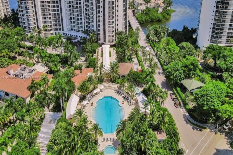 Copropriété à vendre à Aventura, Floride: 3 chambres, 200.11 m2 № 1237841 - photo 14