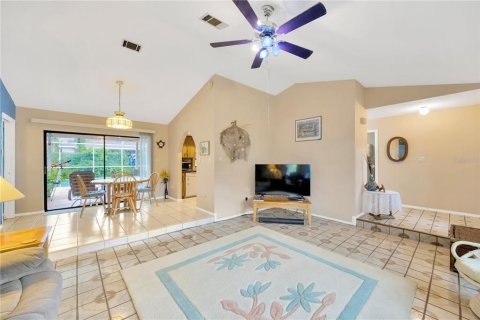 Villa ou maison à vendre à Punta Gorda, Floride: 3 chambres, 158.58 m2 № 1290119 - photo 6