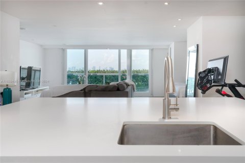 Copropriété à vendre à Miami Beach, Floride: 74.41 m2 № 1319333 - photo 12