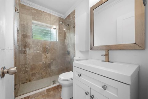 Condo in Miami Beach, Florida, 1 bedroom  № 1291243 - photo 7