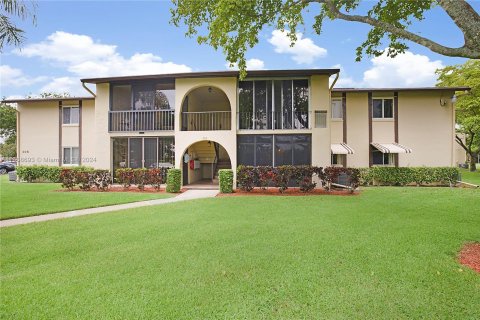 Copropriété à vendre à Greenacres, Floride: 2 chambres, 86.86 m2 № 1230762 - photo 3