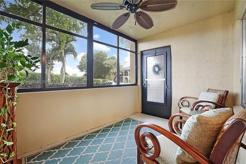 Condo in Greenacres, Florida, 2 bedrooms  № 1230762 - photo 23