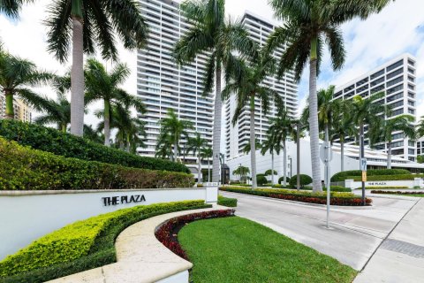 Condominio en venta en West Palm Beach, Florida, 4 dormitorios, 373.28 m2 № 170012 - foto 3