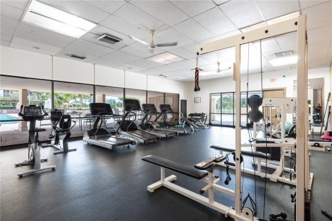 Condo in Aventura, Florida, 1 bedroom  № 1236352 - photo 6