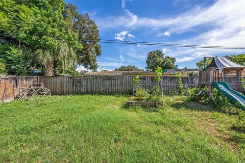 House in Kenneth City, Florida 3 bedrooms, 124.77 sq.m. № 1339201 - photo 20