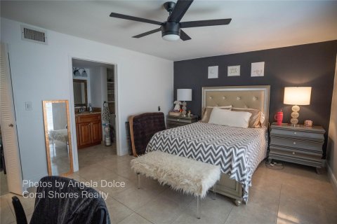Condominio en venta en Tamarac, Florida, 2 dormitorios, 111.48 m2 № 1005018 - foto 14