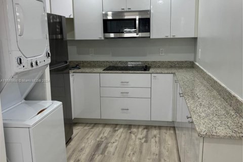 Appartement à louer à Miami, Floride: 2 chambres, 127.46 m2 № 1370404 - photo 5