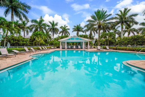 Villa ou maison à vendre à Jupiter, Floride: 4 chambres, 256.87 m2 № 636802 - photo 10