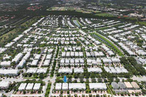 Villa ou maison à vendre à Jupiter, Floride: 4 chambres, 256.87 m2 № 636802 - photo 11