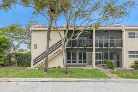 Condo in Oakland Park, Florida, 3 bedrooms  № 977019 - photo 15