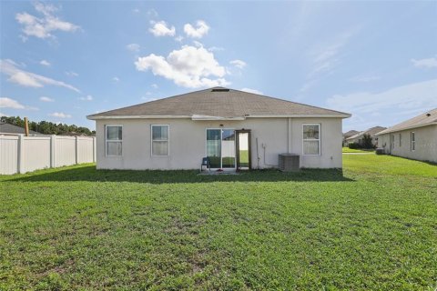 House in Winter Haven, Florida 3 bedrooms, 147.9 sq.m. № 1382153 - photo 21