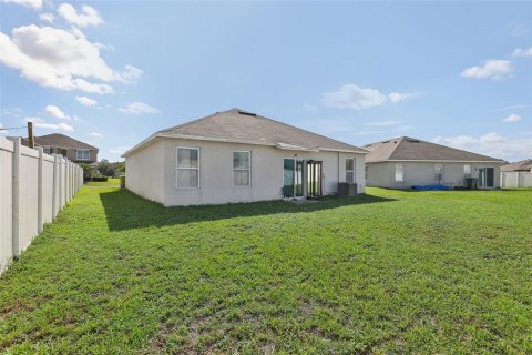 House in Winter Haven, Florida 3 bedrooms, 147.9 sq.m. № 1382153 - photo 20