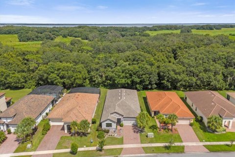 Villa ou maison à vendre à Kissimmee, Floride: 4 chambres, 224.82 m2 № 1342591 - photo 3