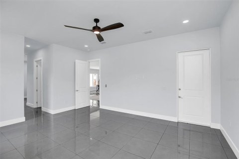 Villa ou maison à vendre à Orlando, Floride: 4 chambres, 252.42 m2 № 1137030 - photo 21