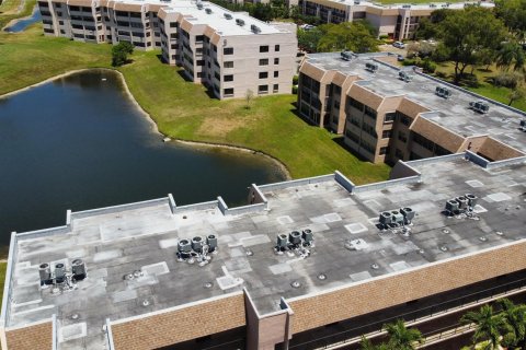 Condo in Sunrise, Florida, 1 bedroom  № 1142340 - photo 11